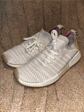 Adidas NMD R1 STLT Primeknit Men’s Sneakers White Gray Pink Accent Size 8.5